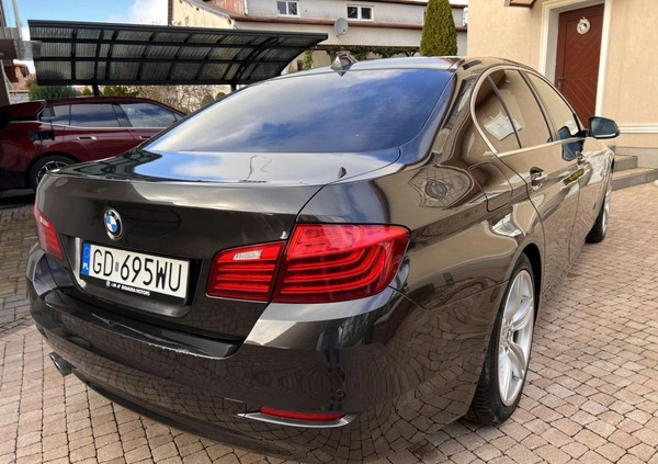 BMW Seria 5 cena 59999 przebieg: 225000, rok produkcji 2014 z Darłowo małe 631